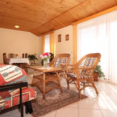 Apartment Opatija - Pobri 7890a Opatija